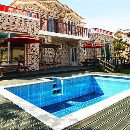 Villa Jeju Olleh House Esterno foto