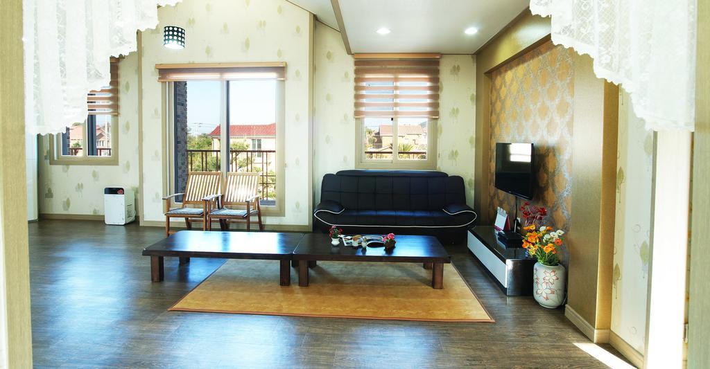 Villa Jeju Olleh House Esterno foto