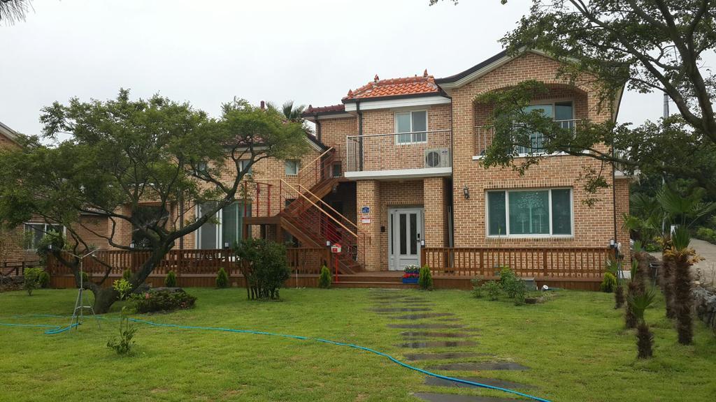 Villa Jeju Olleh House Esterno foto